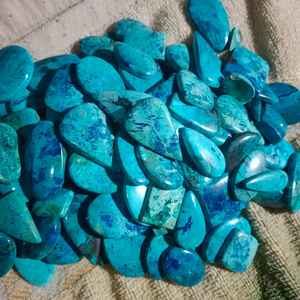 ขายส่งคริสโซคอลล่าแบบกำหนดเองได้ ราคาดีที่สุด หินคาโบชองธรรมชาติ สีเขียวเหลือง รูปไข่ รูปทรงแฟนซี ลูกปัดทรงคุชชั่น - Product Image 2