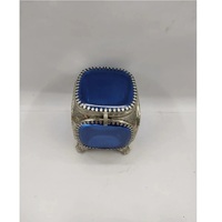 Boîte à bijoux rectangulaire en métal et verre avec couvercle à charnière, design moderne, présentoir transparent, organisateur de rangement, taille et capacité personnalisables, haute qualité