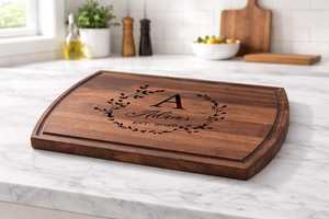 Tabla de Cortar Rectangular de Madera de Acacia Grabada Personalizada con Agarre Manual, Tabla de Cocina de Madera Maciza Antideslizante con Logotipo Personalizado - Product Image 4
