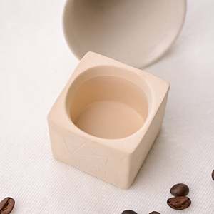 Juego de 4 Tazas Cónicas de Cerámica para Café y Té, Colección The Elements - Product Image 1