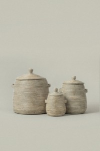 <b>Set</b> of 3 seagrass baskets with attached handles Handmade Storage Basket Wholesale eco-friendly Made in Viet Nam - Product Image 1