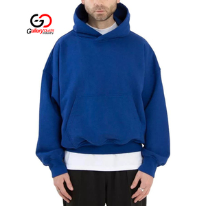 Sweat-shirt à capuche noir surdimensionné pour homme, pull décontracté streetwear à manches longues avec poche kangourou, logo personnalisé - Product Image 5