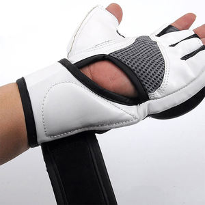 Guantes de Boxeo de Cuero Genuino con Logotipo Personalizado Premium para MMA, Muay Thai, Entrenamiento con Saco de Boxeo, 10oz, 12oz, 14oz - Product Image 5