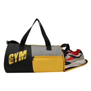 Sac de voyage et de sport grande capacité, étanche, style duffle, avec motif uni décontracté, doublure en nylon, caractéristiques durables, fabriqué au Pakistan - Product Image 1
