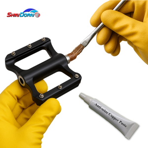 Grasso Anticorrosione Antigrippante al Rame da 8 Grammi in Tubetto con Servizi di Confezionamento - Product Image 4