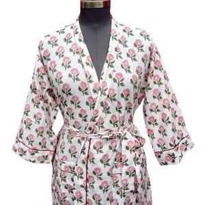 Bata de mujer con estampado floral, cuello en V, manga tres cuartos, largo completo, 100% algodón, suave, informal, de secado rápido, transpirable, con cierre de cinturón - Product Image 5