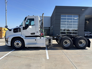 BRAND NEW 2026 MA CK PIONEER 64T 13L 445hp Engine-MP13 6 Cylinders 6x4 Fuel-Diesel Class-8 Transmission-AMT Left Hand Steering - Product Image 3