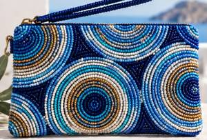 Bolso de mano con cuentas para mujer, bolso con cremallera con diseño de bandera americana y corazón en blanco y negro - Product Image 2