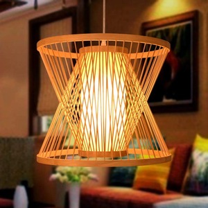 โคมไฟระย้าหวายจากไม้ไผ่สำหรับตกแต่งบ้านและตกแต่งภายในทำด้วยมือ - Product Image 5