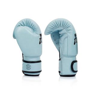 Guantes de Boxeo de Diseño Nuevo Hechos a Medida, Guantes de Competición Profesionales Fairtex, Logotipo Personalizado, Diseño Cómodo y Duradero - Product Image 3