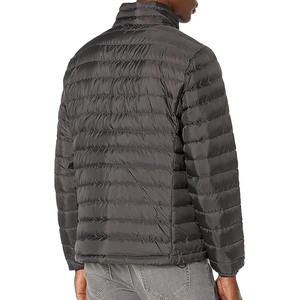 เสื้อแจ็คเก็ตผู้ชายคุณภาพสูง ดีไซน์ปี 2026 สำหรับฤดูร้อน แบบ Softshell สำหรับเล่นกีฬา สวมใส่สบาย กันลม มีซิป ทรงยาว บาง เรียบง่าย สีพื้น สไตล์ High Street - Product Image 6