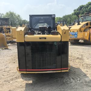 รถตักล้อยางแคตเตอร์พิลลาร์ขนาดเล็ก คุณภาพดี รุ่น 226B มือสอง 226 246C 246D 226B รถตักล้อยางแคตเตอร์พิลลาร์ขายส่ง - Product Image 1