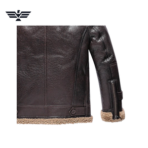 Veste en cuir véritable pour homme, coupe ajustée, fermeture éclair, doublure en fausse fourrure, col rabattu, simple boutonnage, style motard, hiver - Product Image 4
