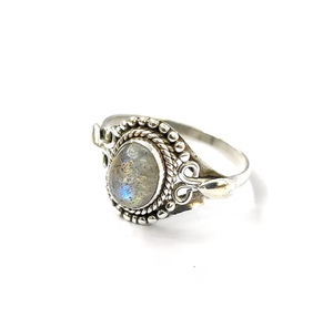 Oval <b>Labradorite</b> Sterling Silver Statement <b>Ring</b> Handmade Filigree Statement Jewelry For Unisex - Product Image 3