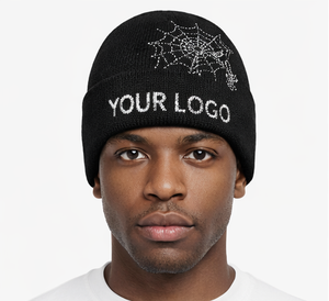 Bonnet en tricot jacquard personnalisé avec motif toile d'araignée brodé de strass et cristaux scintillants, bonnet à revers motif toile d'araignée - Product Image 1