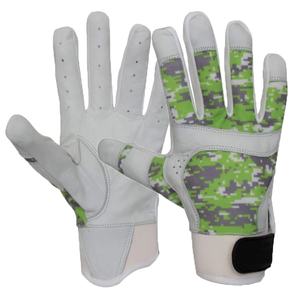 Guantes de bateo de béisbol y softbol de piel de oveja Cabretta personalizados de calidad superior Diseño de camuflaje duradero para deportes al aire libre - Product Image 1