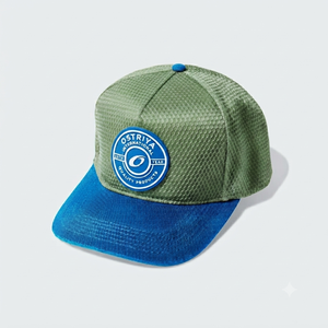 Casquette Trucker Ostriya Intl Blanche à 5 Panneaux en Maille avec Logo Imprimé par Transfert Thermique sur le Panneau Avant, Ajustement Réglable, Respirante et Imperméable - Product Image 3