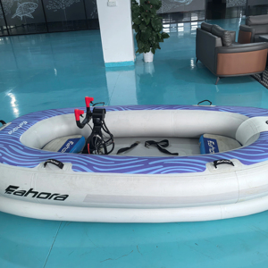 Nuevo Yate a Motor Inflable de Primera Calidad para Deportes Acuáticos de Verano, Turismo, Pesca y Entretenimiento, Uso en Océano o Río - Product Image 1