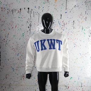 Sweat-shirt à col montant gris cendré UK WT ASH GREY, 100% coton, broderie appliquée bleue, col large, URBAN PRODUCTIONS - Product Image 5