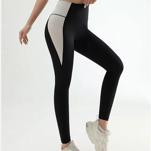 Leggings pour femmes personnalisés 2026, leggings respirants de qualité supérieure pour femmes, leggings pour femmes avec logo imprimé par sublimation personnalisée - Product Image 1
