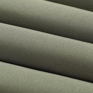 Gilet d'hiver coupe-vent pour homme, service OEM, avec fermeture éclair, deux poches, pour activités de plein air. - Product Image 6