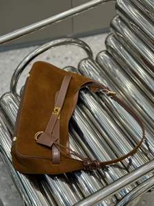 Bolso de lujo de cuero genuino de Italia para mujer, bolsos de moda para axilas, forro de algodón de poliéster, cremallera a prueba de agua para invierno - Product Image 3