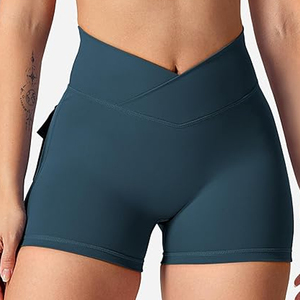 Shorts de sport taille haute pour femme, style cycliste, avec effet froncé aux fesses, ceinture élastique croisée, couleur vert sarcelle uni, Hot Pants - Product Image 1
