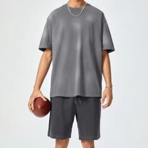 เสื้อยืดโอเวอร์ไซส์ขายส่ง ผู้ชาย สตรีทแวร์แบบกำหนดเอง ยูนิเซ็กซ์ ทรงไหล่ตก ผ้าฝ้าย 100% 300 กรัม - Product Image 2