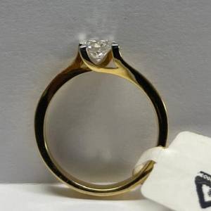 Anillo de diamantes redondos de 0.63 ct de primera calidad, oro amarillo de 18k, cultivado en laboratorio, certificado por IGI, anillo de aniversario único para ella. - Product Image 4