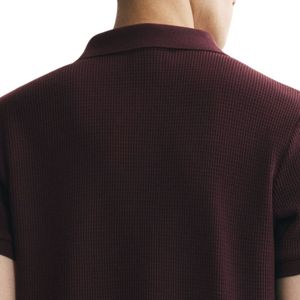 Polo en maille gaufrée ajusté pour homme, en coton premium texturé, manches courtes, tenue décontractée, fabricant OEM ODM sur mesure - Product Image 4