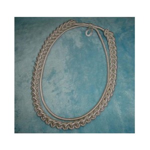 Cordons d'honneur et pompons décoratifs personnalisés en rayonne dorée pour la remise des diplômes - Product Image 6