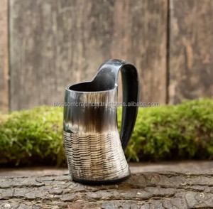 Taza de Cuerno de Búfalo, Hecha a Mano, Material Natural, Acabado Rústico Duradero, Vajilla Única para Mesa, Decoración del Hogar - Product Image 1
