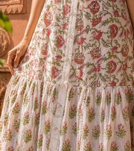 Vestido Largo Floral de Noche sin Mangas con Botones Delanteros, Estampado, Corte en A, para Fiestas y Festivales - Product Image 2