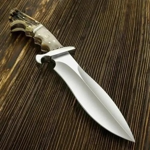 Couteau utilitaire Bowie A&M ENTERPRISES fait main en acier inoxydable à pointe tombante, manche droit en bois de cerf, étui en cuir, garantie 3 ans - Product Image 1