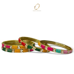Nouvelles Bracelets Fantaisie en Verre Cachemire Doré Multicolore avec Pierres de Zircon Premium – Bijoux Indiens Ethniques de Mariage en Gros - Product Image 4