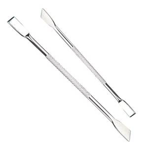 Outil pousse-cuticules double extrémité en acier inoxydable pour manucure et soin des cuticules - Product Image 5