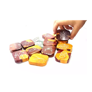 Alta calidad Karuna Mookaite jaspe forma Palm Stone 13 piezas Karuna set natural curación cristal piedras preciosas Karuna Set al por mayor - Product Image 5