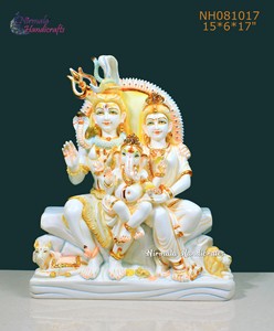 Statue en résine de Shiva et Parvati avec idole de Ganesh, artisanat traditionnel fait main par Nirmala Handicrafts, pour la maison, le temple ou la table. - Product Image 3