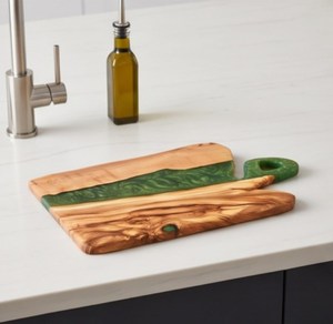 Tabla de cortar de madera de olivo con mango de resina verde, rectangular, para servir - Product Image 2
