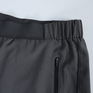 Pantalones cortos de atletismo para hombre al por mayor, pantalones cortos de gimnasia con cinta impresa personalizada para entrenamiento, gimnasio, 100% poliéster, puntadas altas, pantalones cortos para hombre - Product Image 4
