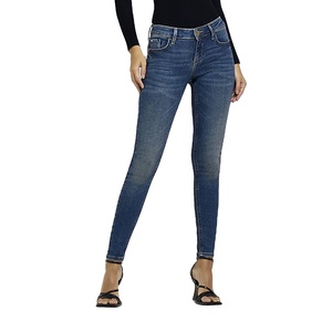 กางเกงยีนส์ผู้หญิงคุณภาพสูง เนื้อผ้านุ่ม สไตล์ลำลอง ไซส์ใหญ่ ดีไซน์เก๋ ทรงปกติ เอวกลาง ล้างสี - Product Image 5