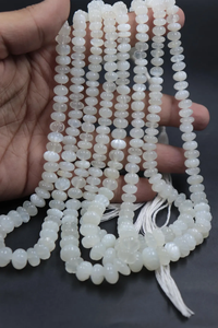 ลูกปัดมูนสโตนสีขาวธรรมชาติขนาด7-9มม. สำหรับทำเครื่องประดับ - Product Image 4