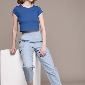 Custom <b>Crop</b> <b>Top</b> Good Selling Casual Wear Breathable Women <b>Crop</b> <b>Top</b> T Shirts OEM Women Cotton Short Sleeve <b>Crop</b> - Product Image 4