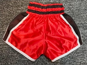 Shorts de boxe personnalisés STALWART IMPEX en polyester et coton pour l'entraînement aux arts martiaux - Coupe confortable, séchage rapide, toutes saisons - Product Image 4