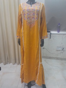 Robe Abaya Arabe Élégante en Viscose Maxi, Modeste, Respirante, Unie et Brodé, à Manches Longues, pour Usage Quotidien et Plage, Toutes Saisons - Product Image 2