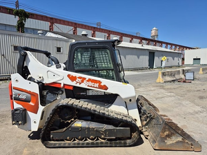 Cargadora Compacta de Orugas T66 2022 con Cabina Cerrada, Máquina de Construcción de Alto Rendimiento - Product Image 3