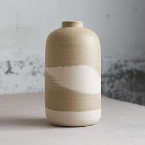 Vase en céramique décoratif contemporain personnalisé, style vintage, luxe, grande taille, émail, par UO - Product Image 5