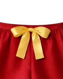 Conjunto de Pijama Personalizado de Satén Rojo con Camiseta y Pantalones Cortos para Mujer, Ropa de Dormir Suave de Seda, Conjunto de Dos Piezas para Verano con Lazo Amarillo - Product Image 3