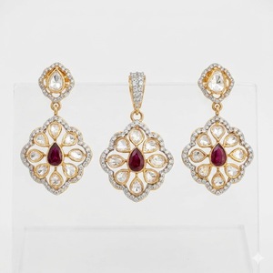 Conjunto de Colgante Moderno de Plata 925 con Kundan y Polki, Piedra Moissanita, Joyería Nupcial Tradicional Dorada, Joyería de Boda para Mujer - Product Image 2