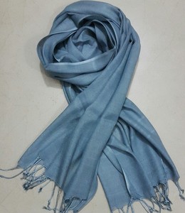 Bufanda Ligera y Ecológica de Viscosa, Estilo Largo, para Verano, Diseño Liso Teñido con Hilo - Product Image 5